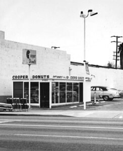 CooperDonuts_4464Sunset_CloseUp.jpg
